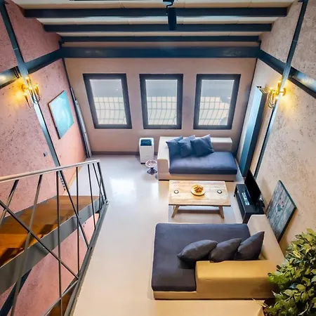 Luxurious House W Modern Interior In Fatih * Istanboel